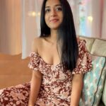 Meera Jasmine Instagram - Like the wildflower, be unassuming, gentle and free 🌼🌸🌺 #MondayMood #WildflowerSeason #OnwardsAndUpwards #MJ #MeeraJasmine