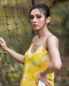 Mimi Chakraborty Instagram -