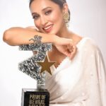 Mimi Chakraborty Instagram – I am honoured to be a recipient of the Pride of Bengal Award, 2023 and I truly feel humbled to share the same with the other luminaries who were a part of this special award.

Grateful 🙏🧿