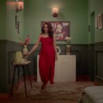 Mimi Chakraborty Instagram - No matter how tiring your day was, washing your face before going to sleep is always a must and don’t want you to forget this! If you ask me, Joy’s refreshing lemon facewash has been my go-to cleanser all along! @joy_beautifulbynature #JoySkincare #JoyPersonalCare #SummerSkincare #FaceCleanser #Skincare
