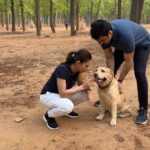 Mimi Chakraborty Instagram - Best co star ever @itsmeabirchatterjee don’t mind me but its the 🐶😜 #raktabeej #ThisDurgapujo