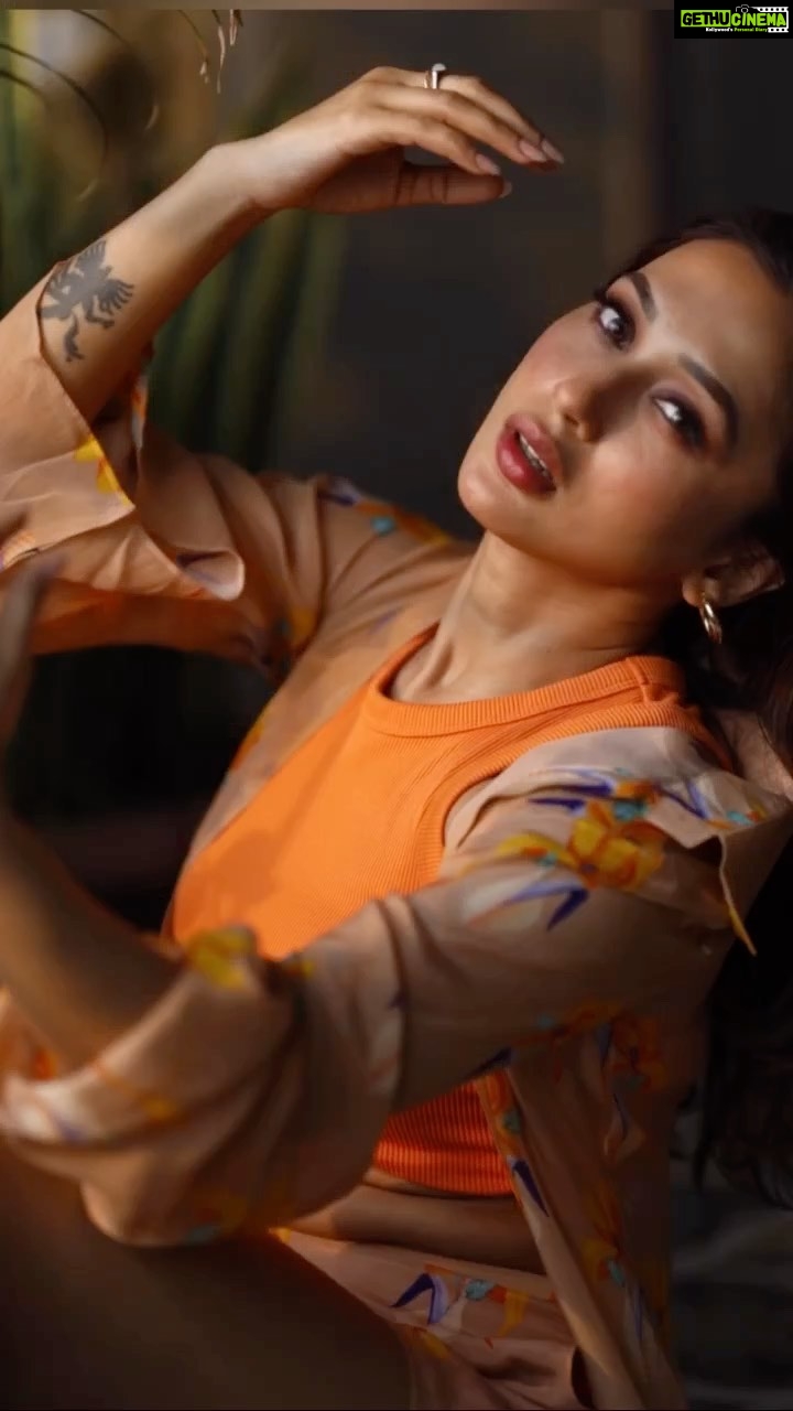 Mimi Chakraborty Instagram - 🌻🌟🌻