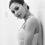 Mimi Chakraborty Instagram –