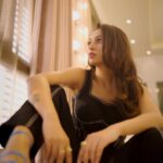 Mimi Chakraborty Instagram - 🖤🤍🖤
