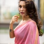 Mimi Chakraborty Instagram -