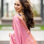 Mimi Chakraborty Instagram - Hawayein teej thi aur dhaarkeneh bhi🌻