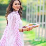 Mimi Chakraborty Instagram – Happppyyyyy holi.
Play well, play safe, play with responsibility, don’t colour the pets🙏.
#happyholi