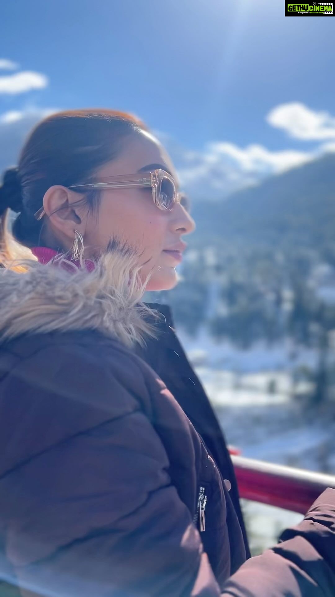 Mimi Chakraborty Instagram - Take me back😔. Major reminiscing