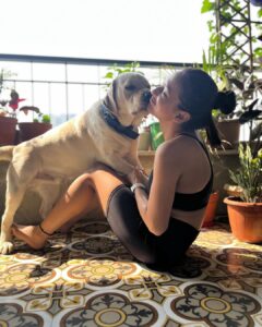 Mimi Chakraborty Instagram - 🏡 🐕