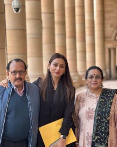 Mimi Chakraborty Instagram - Well my dad said this was his second best day in life, 1st is when i was born😉(well at-least i would like to put it that way) 🧿 Parliament of India