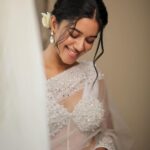Mirnalini Ravi Instagram – I’m half Flowers 🥀half Flaws 🦢 

@dhanush__photography @archana.karthick @deepz_beautyjourney @vama_moirangthem