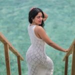 Mirnalini Ravi Instagram – Dreaming of my Happy place 🧜🏻‍♀️🐚

Pc @shaari_

@shiva_soundarrajan South Palm Resort Maldives
