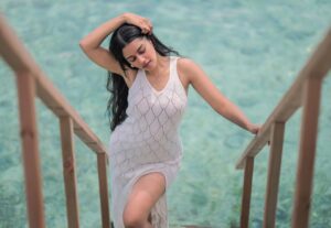 Mirnalini Ravi Instagram - Dreaming of my Happy place 🧜🏻‍♀️🐚

Pc @shaari_

@shiva_soundarrajan