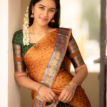 Mirnalini Ravi Instagram – May this Ugadi bring peace and balance to your life. Wishing you a Happy Ugadi🔥☀️🪔
 
@ivalinmabia 
@camerasenthil
@saranyamakeupartistry
@mani_stylist_
 @rrajeshananda