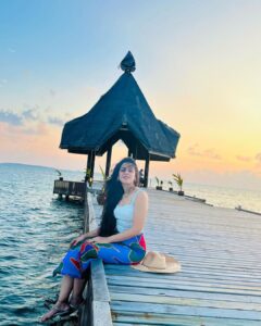 Mirnalini Ravi Instagram - Beach bum 🌊
@canareef 

#CanaReef #MaldivesTourism #Tourism #LoveMaldives #loveCanaReef#addu #visitmaldives