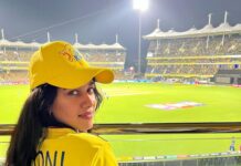 Mirnalini Ravi Instagram - The CHEPAUK 💛🔥🥹 #CSKvsMI 🦁 Chepauk Stadium