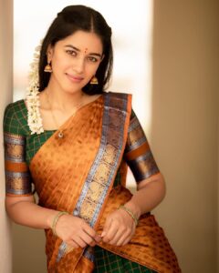 Mirnalini Ravi Instagram - May this Ugadi bring peace and balance to your life. Wishing you a Happy Ugadi🔥☀️🪔
 
@ivalinmabia 
@camerasenthil
@saranyamakeupartistry
@mani_stylist_
 @rrajeshananda