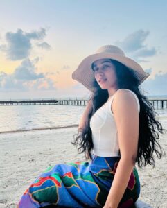 Mirnalini Ravi Instagram - Beach bum 🌊
@canareef 

#CanaReef #MaldivesTourism #Tourism #LoveMaldives #loveCanaReef#addu #visitmaldives