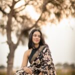 Mirnalini Ravi Instagram – My sense of direction leads me one way : to the beach 🤍