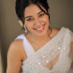 Mirnalini Ravi Instagram – I’m half Flowers 🥀half Flaws 🦢
@dhanush__photography @archana.karthick @deepz_beautyjourney @vama_moirangthem