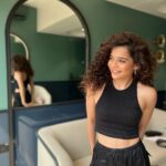 Mithila Palkar Instagram - Happeeeee! 🦥 Glam & Glory @kajol_mulani 🤍