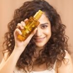 Mithila Palkar Instagram - #Collab So I decided to try the all new renovated @lorealparis Extraordinary Oil Serum and I absolutely love how my hair feels! I love that it helps eliminate the frizz completely and also helps protect against UV, humidity and pollution. Infused with the goodness of 6 different floral oils, this serum makes my hair 30% stronger and provides 24H shine and softness! #ExOilSerumToShine #lorealparisindia @mynykaa #ExOilSerum