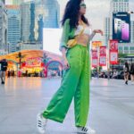 Mithila Palkar Instagram - Sawasdee kha ! ^.^ Street style by @shreejarajgopal (who else?) 📸 @deepalid10 Bangkok, Thailand