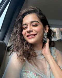 Mithila Palkar Instagram - Til gul ghya khoop goad goad bolaaaa! ^.^

Happy Makar Sankrant! Happy Pongal! ♥️♥️♥️✨✨✨