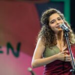 Mithila Palkar Instagram - Bonsoir, Enchanté :) Singing the welcome song for 2023. Wishing some magic & madness for us all! Happy New Year! 🥂♥️✨
