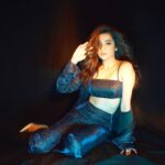 Mithila Palkar Instagram - ✨✨✨ Put together by the best of the best - Styled by @shreejarajgopal Make up @sahithya.shetty Hair @deepalid10 📸 @shivamguptaphotography Style team @dhwanii.jain @yeshadattani