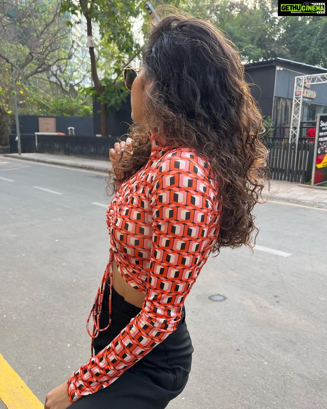 Mithila Palkar Instagram - Trying to make sense of how the year went by so fast fast! 😯