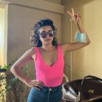 Mithila Palkar Instagram - President of the holiday cheer spreader association! Cheeeyurs!✌🏻🍒