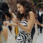 Mithila Palkar Instagram - “Zara sa jhoom loon main…” 🎶 📸 @etherealstudio.in