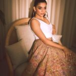 Mithila Palkar Instagram - S T R E E T C O U T U R E - a fun way to mix up comfort and comfortable couture ;) Lehenga @taruntahiliani Rings @aquamarine_jewellery @minerali_store @bloome.in Bracelets @bloome.in Styling @shreejarajgopal Style team @dhwanii.jain Make up @sahithya.shetty Hair @krishnakami Photographer @kadamajay