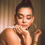 Mithila Palkar Instagram - S T R E.E T C O U T U R E - a fun way to mix up comfort and comfortable couture ;) Lehenga @taruntahiliani Rings @aquamarine_jewellery @minerali_store @bloome.in Bracelets @bloome.in Styling @shreejarajgopal Style team @dhwanii.jain Make up @sahithya.shetty Hair @krishnakami Photographer @kadamajay #HTMS2023 #HTMostStylishAwards