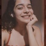 Mithila Palkar Instagram - Preme Pora Baron #SingSongSaturday I was supposed to be in Kolkata this month but I’ll be there in a few months now. Until then… ☺️