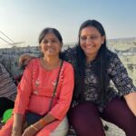Monal Gajjar Instagram - Uttrayan special 🥰🥳🥰 #kitefestival #uttrayan #makarsankratispecial #pongal