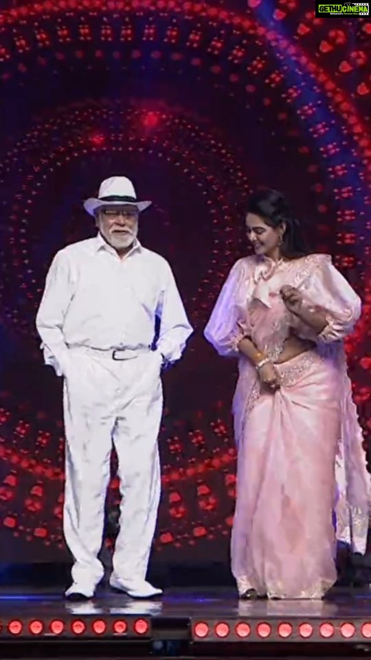 Monal Gajjar Instagram - Sundaram Master & Monal Gajjar Cute Performance❤😇 Reel Of The Day🤩 @monal_gajjar #monalgajjar #monalgajjarfans #monalgajjarofficial #telugucinema #telugucinemaupdates #telugucinemasongs #telugusong #teluguactress #telugumusically