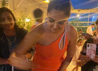 Monal Gajjar Instagram - It’s all about last night 🥳 thank you everyone for making my birthday special. It was all last moments arrangement. Nothing was plan but you made it great night. Special thanks to @aanalsavaliya & @team_aanalsavaliyaorange for glamours makeover for my birthday 🥰 love you Big thanks to @drashtigajjar94 for giving me your venue @makebatheloungecafe 🥰🙏🙏 #birthdaygirl #party #cake #ootd #grattitude #monalgajjar #imqueen👸🏻👑