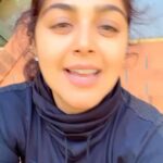Monal Gajjar Instagram - શુભયાત્રાની ટિકિટ બુક કરો, અમેરિકા માટે પેકિંગ શરૂ કરો... કોન્ટેસ્ટમાં ભાગ લેવા આટલું કરો : 1. ફિલ્મની ટિકિટ બુક કરો 2. ટિકિટ સાથે તમારી સેલ્ફી તમારા Instagram or Facebook પર અપલોડ કરો 3. #ShubhyatraTicket હેશટેગ કરવાનું ભૂલતા નહીં 4. લકી વિનરને મળશે અમેરિકા અને ગોવા જવાની કપલ ટિકિટ વધુ માહિતી માટે જુઓ @AmdavadFilms @malhar028 @monal_gajjar @jariwalladarshan @hitukanodia @archan.trivedi @hemin_hht143 @maganluharhere @vishranisunil @jayvbhatt @chetandaiya @morli_patel_actor @manish.saini035 @amdavadfilms @wikkiofficial . #ShubhYatra #SachvineJajo #InCinemas #TicketBooking #WatchNow #MalharThakar #MonalGajjar #ManishSaini #GujaratiMovie #GujaratiCinema #GujaratiFilm #ShubhYatraTicket #AksharTravelsPvtLtd #TravelWithAksharTours #AksharTravels #aksharTours