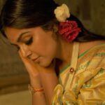 Monal Gajjar Instagram - My Love for saree 🥰😍🥰 Capture :- @theabhivalera Video :- @kpfilms31 Saree :- @mangalya_sarees Mua:- @makeoversbyrutudalal #instagram #instagood #reels #southindian #tamil #song #saree #love #instafashion #lifestyle #actor#monalgajjar #imqueen👸🏻👑 #monalofthestory Mangaldas Ni Haveli I