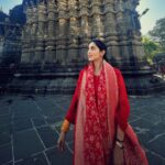 Monica Khanna Instagram - सब्र 🌻 #mahadev #mahakal #trembakeshwar #nashik #bhakti #shakti #mukti #harharmahadev Trimbakeshwar Jyotirlinga Temple