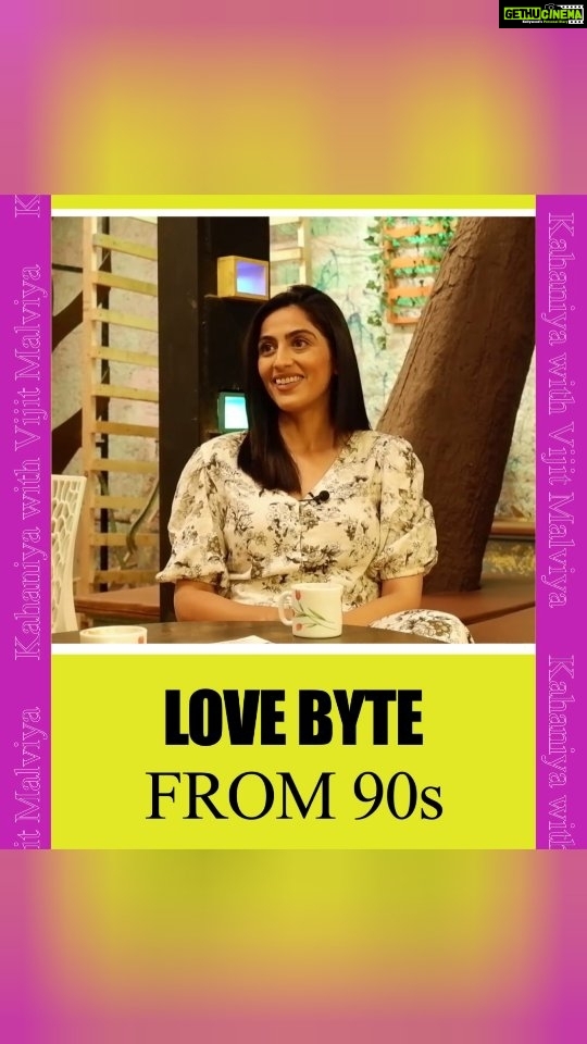 Monica Khanna Instagram - Today's the era where understanding or knowing a person has become very difficult, where judgement comes first before anything even though people are genuinely nice and kind. Check out @monnikkakhanna in conversation with @thekahaniyapodcast where we discuss everything about life in the 90s, with a little love story that carried the talks about the cult era. Releasing Super Soon! #Podcast #KahaniyaWithVijitMalviya