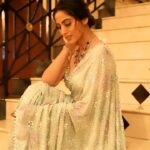 Monica Khanna Instagram – “Tujhmein chupi si jo shayari hai”

Saree by – @samyakksarees
Jewellery by – @studio6jewels 
Styled by – @style_by_hetaljogi
Assisted by – @s.am.riddhi

Clicked by -@imksrx🌞

#indianwomen #india #indianfashion #fashion #saree #mumbai #indiangirls #indian #women #indianbride #indianwedding #womenempowerment #indiangirl #delhi #fashionblogger #indianwear #instagram #beautiful #instagood #kolkata #onlineshopping #love #ethnicwear #sareelove #chennai #beauty #instafashion #kerala #indianshopping #clothing The Orchid Hotel Mumbai Vile Parle
