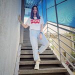 Monica Khanna Instagram - A Blank canvas—Eternally Versatile...... Wearing -@the_tees_store_ 📷- @jerrypundkar #whiteshirt #fashion #shirt #white #ootd #style #instagram #photography #instagood #shirts #model #love #jeans #tshirt #photooftheday #mensfashion #fashionblogger #instafashion #instadaily #fashionstyle #smile #black #picoftheday #photoshoot #blackandwhite #tshirts #shirtstyle #summer #portrait #fashionista Mumbai, Maharashtra