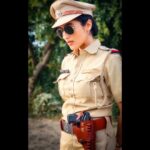 Monica Khanna Instagram - वर्दी वाली🇮🇳 Itni khoobsurat pictures kheechne Wale Hain -@manishmischief #police #uppolice #uniform #onduty #instagood #instapic #policeofficer #lawandorder #instagram Unnao, Uttar Pradesh