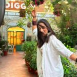 Monica Khanna Instagram – Whenever life throws unimportant things at you to worry about
Just say
TOH KYA MAIN NAACHUN??
And
MOVE ON🤣😂
@aditya_tare
#live #instagood #instapic
#instaphoto #love #selfmusing #kamaalkihunmain #dillikikudi #just