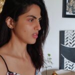 Monica Khanna Instagram - Do minute k liye bura toh laga magar......😜😜 #comedy #funnyreels #instagood #comedyreels #reels #explore #laughter