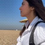 Monica Khanna Instagram - Look at everyone else. They are merely words, While you, YOU ARE POETRY........🌻🌻🌻 #selfmusing #love #instareels #trendingreels #viral #instavideos