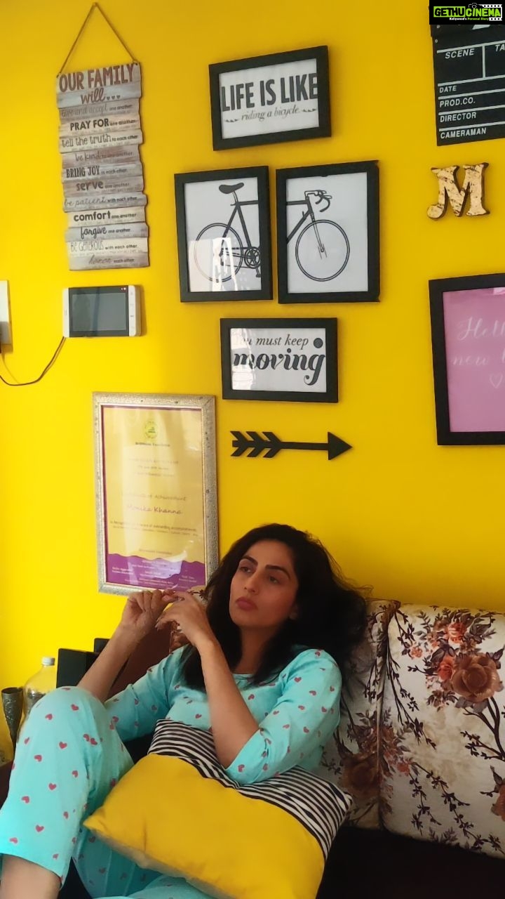 Monica Khanna Instagram - It’s a messy hair and pajama pants kind of day i Believe... @clovia_fashions From the weird cat pajamas to the silk pajamas, we all have our comfort zones. Best sleep means best life. Therefore, pajamas help us live our best life. The emotional attachment to our pajamas is real. And for my comfort connection,only one choice @clovia_fashions #cloviafashions #sleepwear #comfort #cotton #reelsinstagram #video #trendingsongs #trendingreels Brand collaboration-@ishreen_vadi